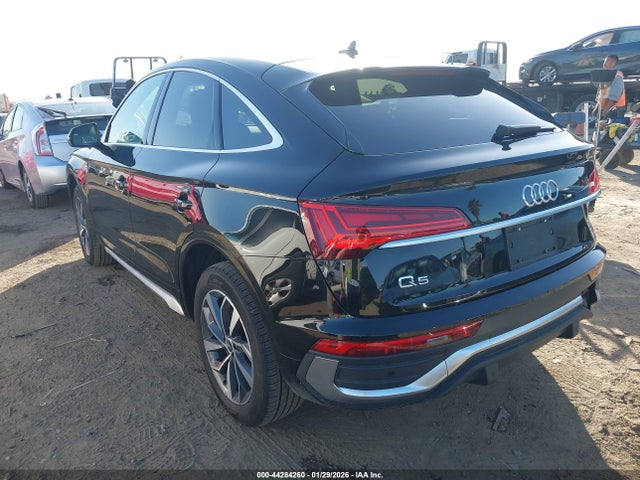2024 AUDI Q5 SPORTBACK WA14AAFY8R2038475 Photo 2