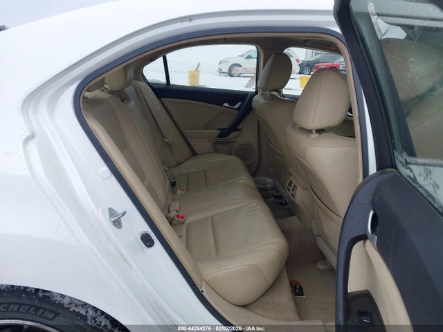 44284276 :رقم المزاد ، JH4CU2F60EC000500 vin ، 2014 Acura Tsx 2.4 مزاد بيع