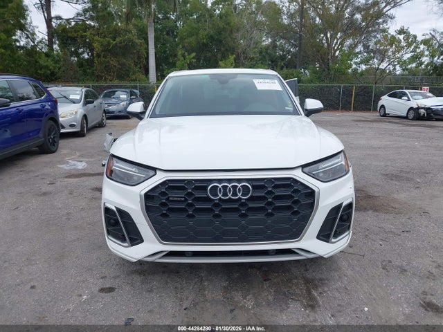 Aukcja sprzedaży 2024 Audi Q5 Premium 45 Tfsi S Line Quattro, vin: WA1GAAFY3R2012962, numer aukcji: 44284280