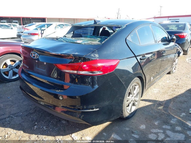 Hyundai Elantra Value Edition 2018 5NPD84LF8JH286282 Image 4