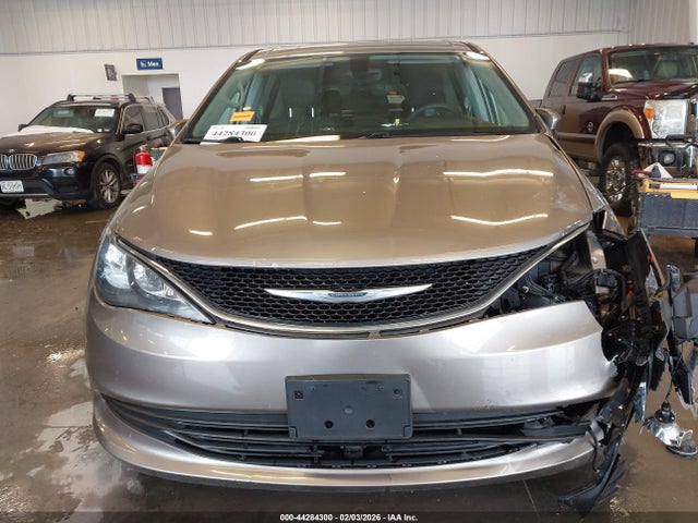 Aukcja sprzedaży 2017 Chrysler Pacifica Touring, vin: 2C4RC1DG0HR553664, numer aukcji: 44284300