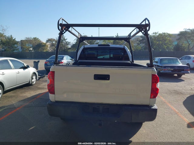 5TFRM5F19EX069812 Toyota Tundra Sr 4.6l V8