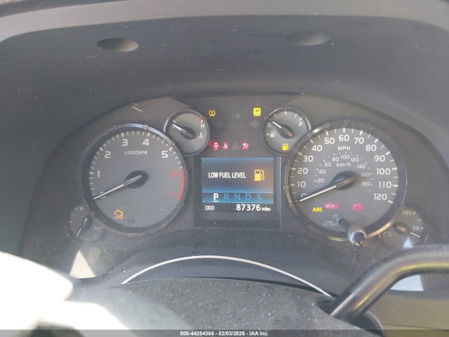 5TFRM5F19EX069812 Toyota Tundra Sr 4.6l V8