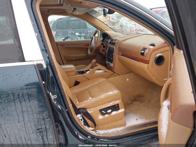 2004 PORSCHE CAYENNE WP1AB29P34LA74025 Photo 4