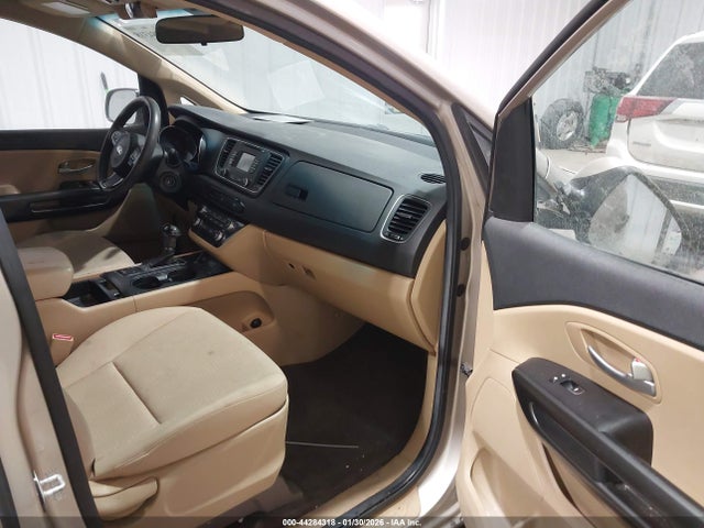 KNDMB5C12G6178321 KIA SEDONA LX
