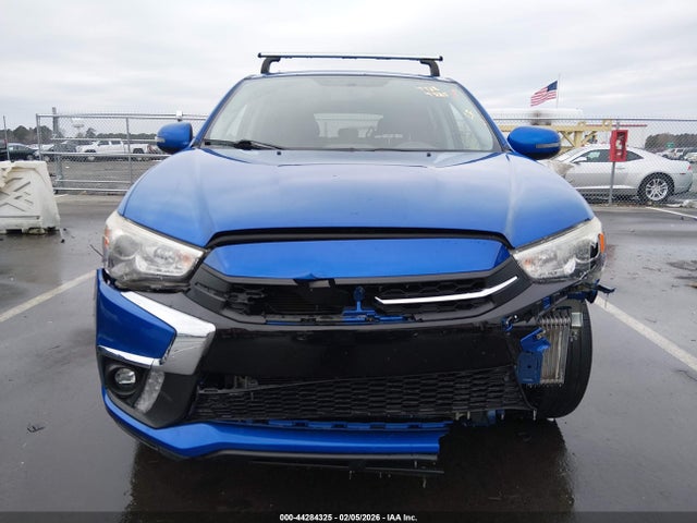 44284325 :رقم المزاد ، JA4AP3AW3JU016427 vin ، 2018 Mitsubishi Outlander Sport 2.4 Se مزاد بيع