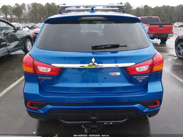 44284325 :رقم المزاد ، JA4AP3AW3JU016427 vin ، 2018 Mitsubishi Outlander Sport 2.4 Se مزاد بيع