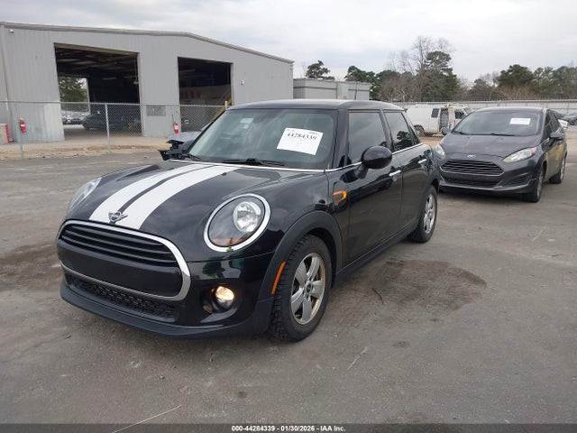 2019 MINI HARDTOP WMWXU1C5XK2F82714 Photo 1