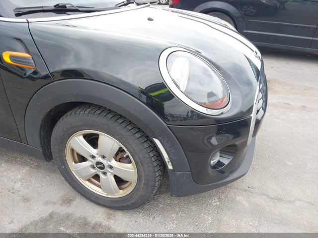 2019 MINI HARDTOP WMWXU1C5XK2F82714 Photo 5