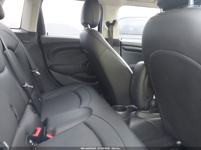 2019 MINI HARDTOP WMWXU1C5XK2F82714 Photo 7