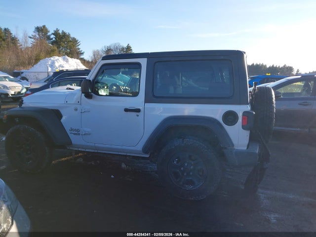 1C4GJXAG7JW307146 Jeep Wrangler Sport 4x4