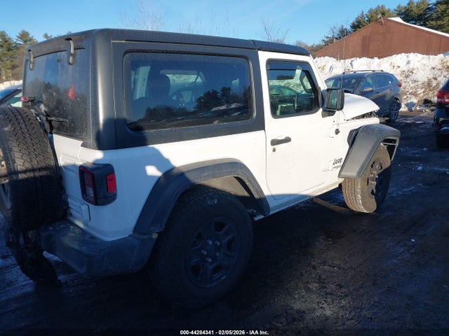 1C4GJXAG7JW307146 Jeep Wrangler Sport 4x4