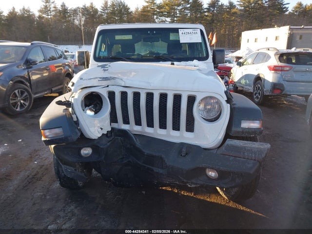 1C4GJXAG7JW307146 Jeep Wrangler Sport 4x4