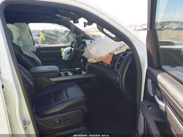 2025 RAM 1500 1C6SRFLP2SN632800 Photo 4