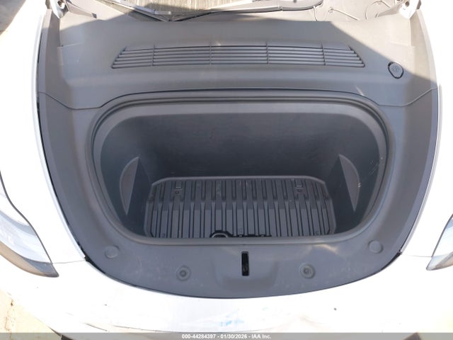 2023 TESLA MODEL Y 7SAYGDEE7PA028870 Photo 9