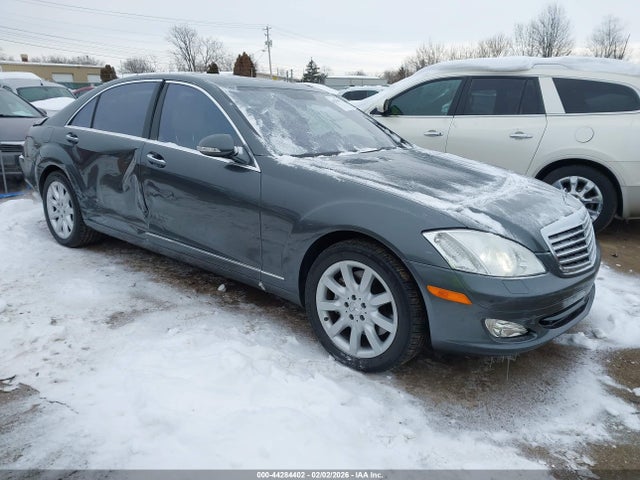 2007 MERCEDES-BENZ S 550 WDDNG86XX7A097769