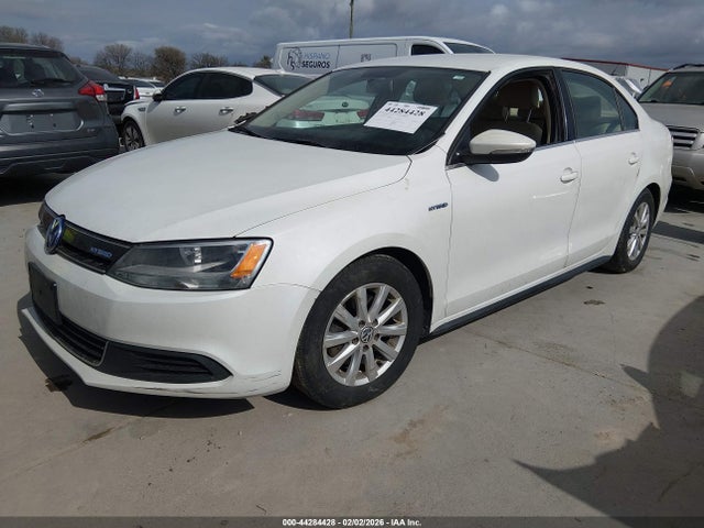 Продажа на аукционе авто 2013 Volkswagen Jetta Hybrid Se, vin: 3VW637AJ7DM291338, номер лота: 44284428