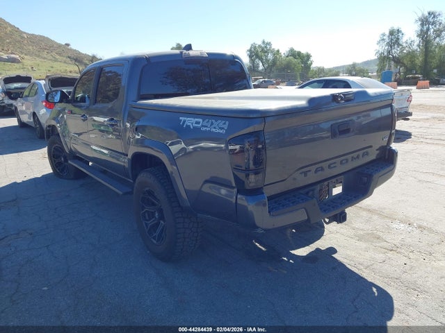 3TMCZ5AN7LM367618 Toyota Tacoma Trd Off-road