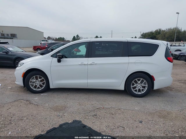Chrysler Pacifica Select 2026 2C4RC1BG7TR168839 Image 15