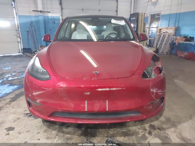 7SAYGDEFXSA352414 Tesla Model Y Performance Dual Motor All-wheel Drive