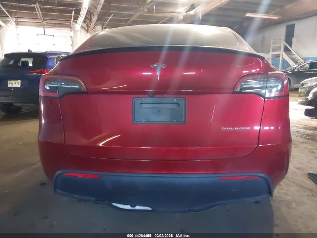 7SAYGDEFXSA352414 Tesla Model Y Performance Dual Motor All-wheel Drive