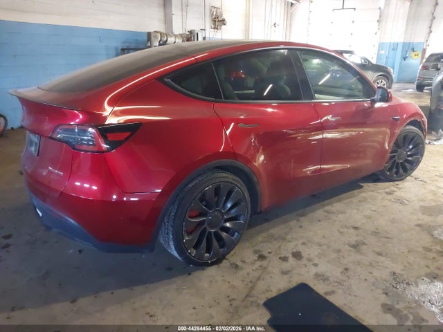 7SAYGDEFXSA352414 Tesla Model Y Performance Dual Motor All-wheel Drive