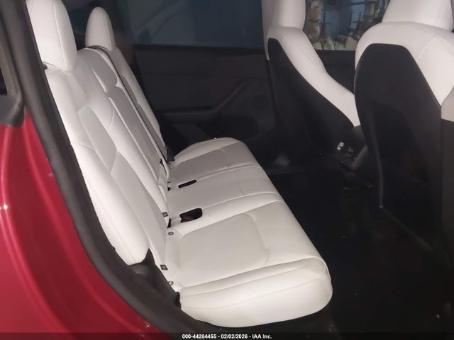 7SAYGDEFXSA352414 Tesla Model Y Performance Dual Motor All-wheel Drive