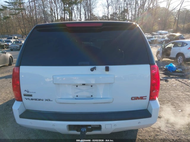 44284466 :رقم المزاد ، 1GKS2KE36BR209067 vin ، 2011 Gmc Yukon Xl 1500 Slt مزاد بيع