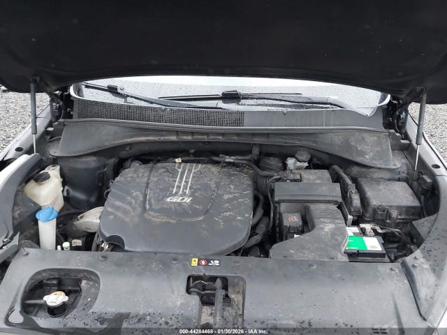 5XYPKDA50GG065946 KIA Sorento 3.3l Sxl