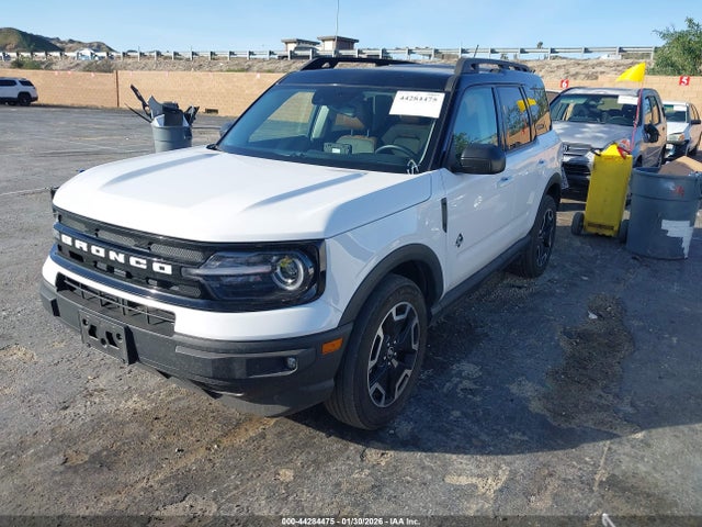 Ford Bronco Sport Outer Banks 2023 3FMCR9C63PRD00970 Image 2