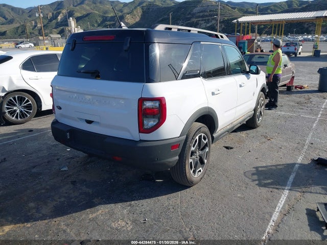 Ford Bronco Sport Outer Banks 2023 3FMCR9C63PRD00970 Image 4