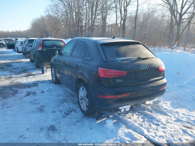 2017 AUDI Q3 WA1BCCFS4HR004550 Photo 2