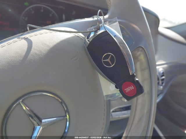2015 MERCEDES-BENZ S 550 WDDUG8CB6FA148915 Photo 10