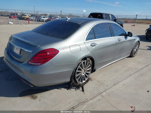 2015 MERCEDES-BENZ S 550 WDDUG8CB6FA148915 Photo 3