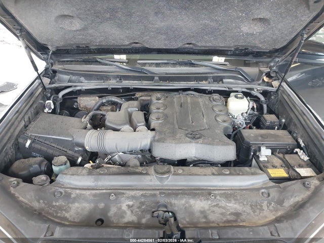 2022 TOYOTA 4RUNNER JTENU5JR9N6034989 Photo 9