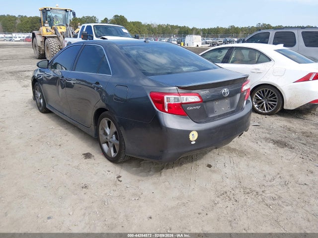 4T1BF1FK0EU771365 Toyota Camry Se Sport