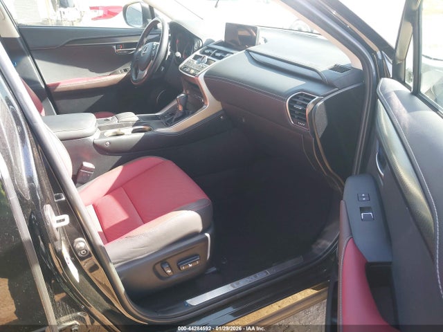 JTJYARBZ2K2134318 Lexus NX 300