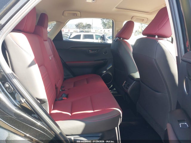 JTJYARBZ2K2134318 Lexus NX 300