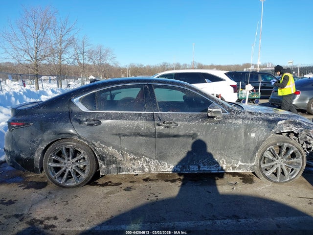 44284613 :رقم المزاد ، JTHGZ1E27R5033564 vin ، 2024 Lexus Is 350 F Sport مزاد بيع