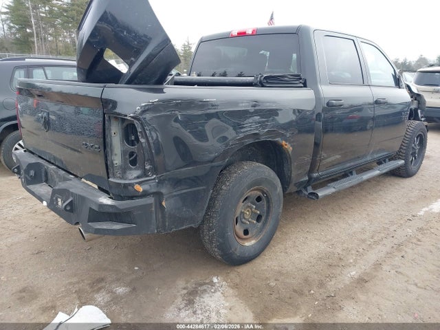 RAM 1500 Express 2015 3C6RR7KT6FG676901 Image 4