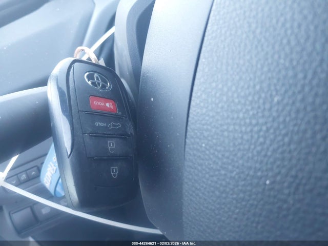 JTMBDAFBXTA002462 Toyota Bz Limited