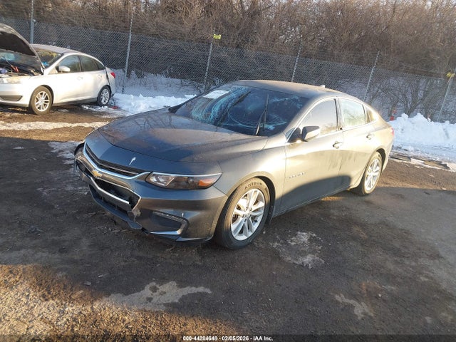 Chevrolet MALIBU LT 2018 1G1ZD5ST7JF100555 Image 2