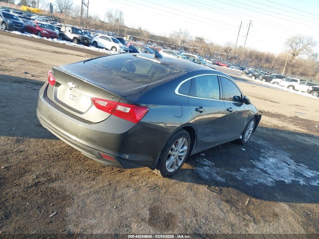 Chevrolet MALIBU LT 2018 1G1ZD5ST7JF100555 Image 4