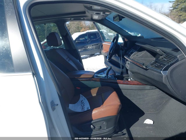 2013 BMW X5 5UXZW0C52D0B93305 Photo 4