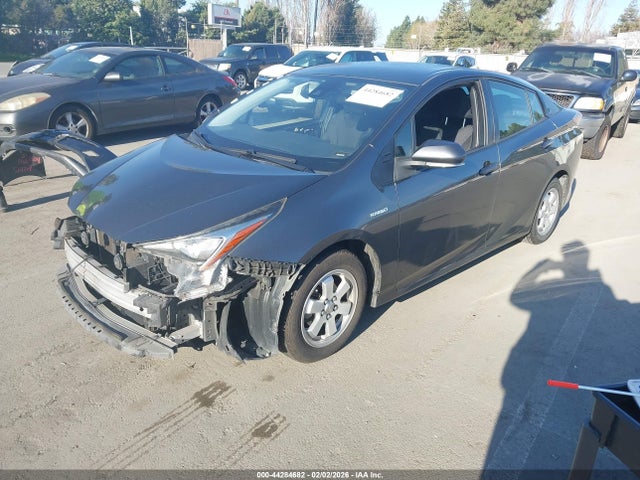 JTDKBRFU9H3034952 Toyota Prius Two