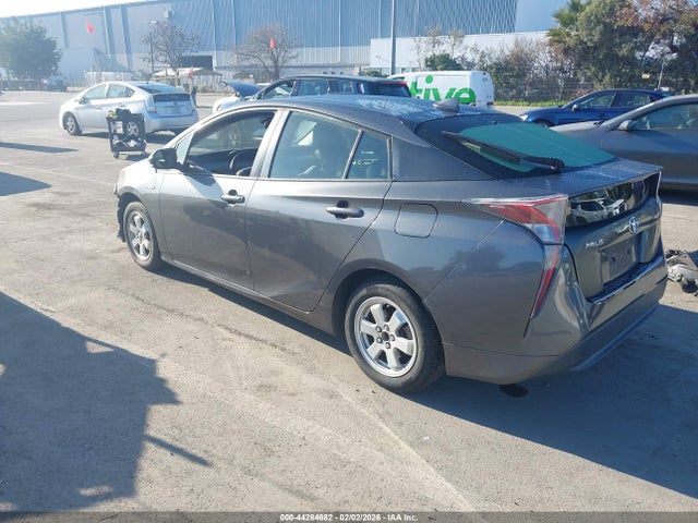 JTDKBRFU9H3034952 Toyota Prius Two