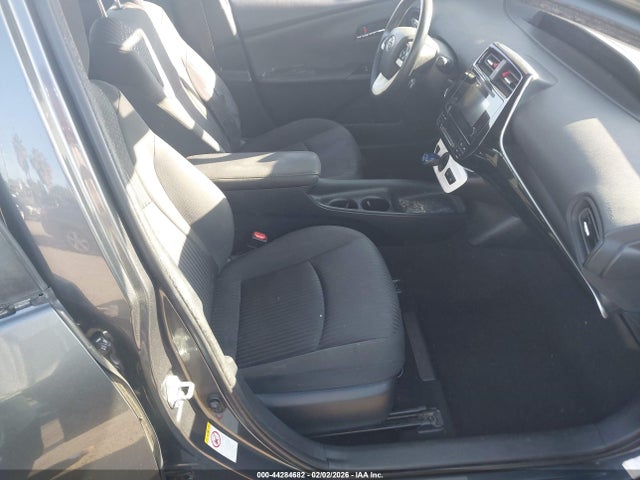 JTDKBRFU9H3034952 Toyota Prius Two