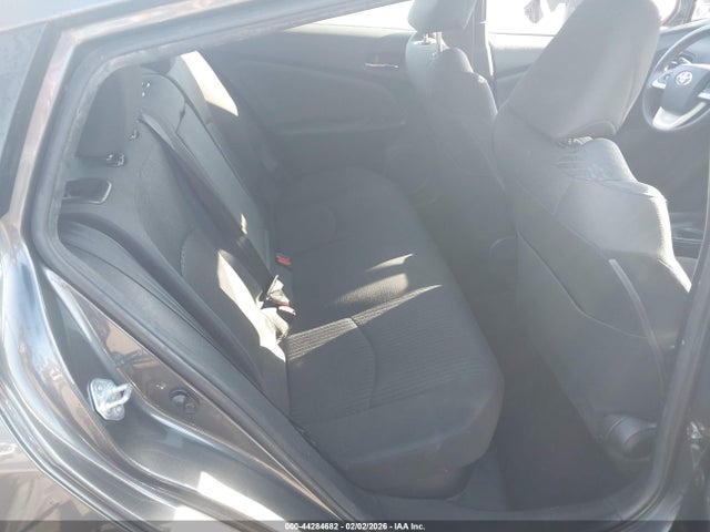 JTDKBRFU9H3034952 Toyota Prius Two