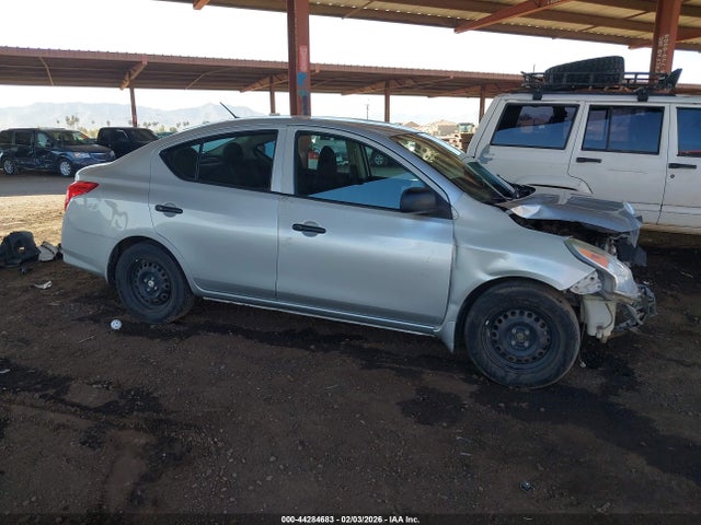 Nissan Versa 1.6 S 2015 3N1CN7AP1FL835879 Image 14