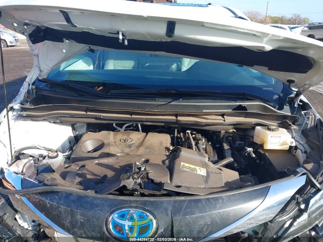 Toyota SIENNA XLE 2025 5TDYRKECXSS235836 Image 22